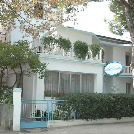 Hotel Pensione Ornella Чезенатико Экстерьер фото