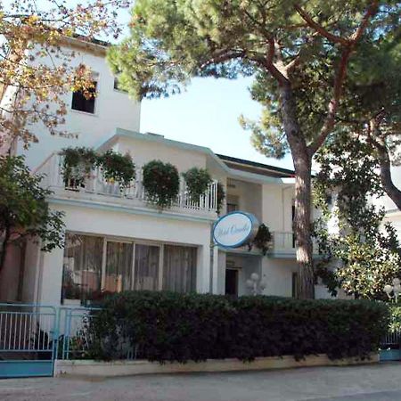 Hotel Pensione Ornella Чезенатико Экстерьер фото